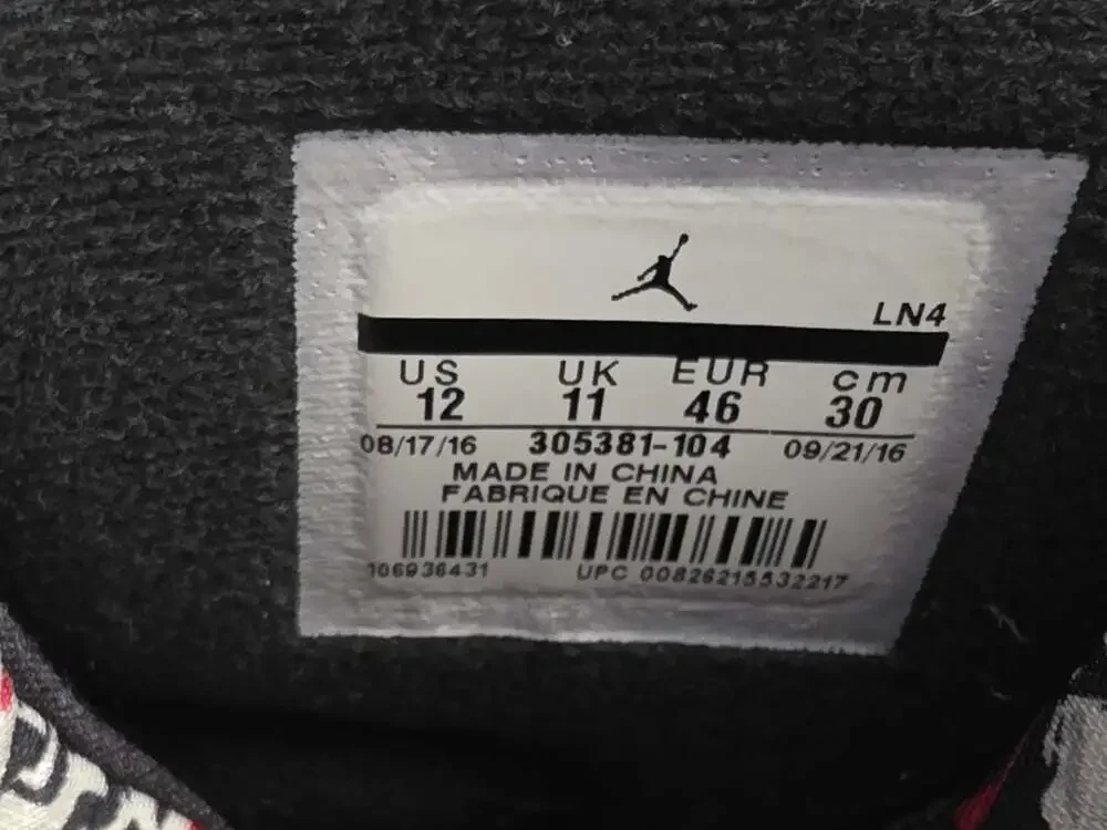 Air Jordan 8 Retro Alternate Basketball Shoes (305381-104)